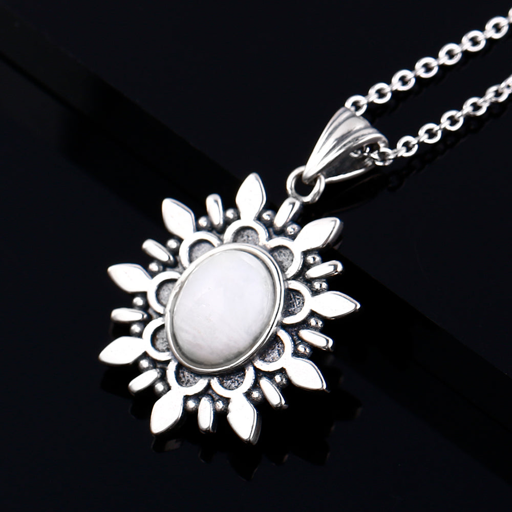 Collier en Pierre de Lune de 7x9mm Bijoux d'âmes