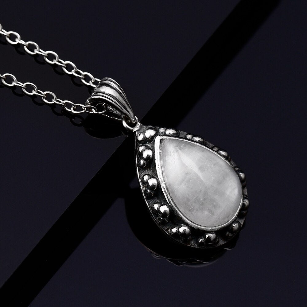 Collier en Pierre de Lune de 10x14mm Bijoux d'âmes