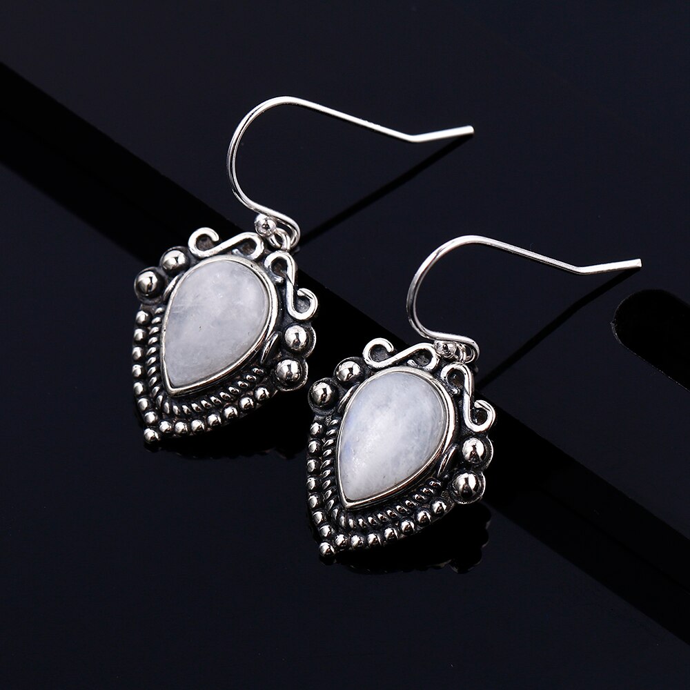 Boucles d'oreilles en Pierre de Lune de 8x11mm Bijoux d'âmes