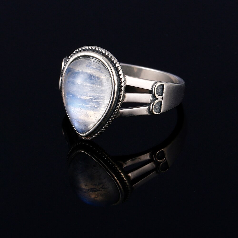 Bague en Pierre de Lune de 9x13mm Bijoux d'âmes