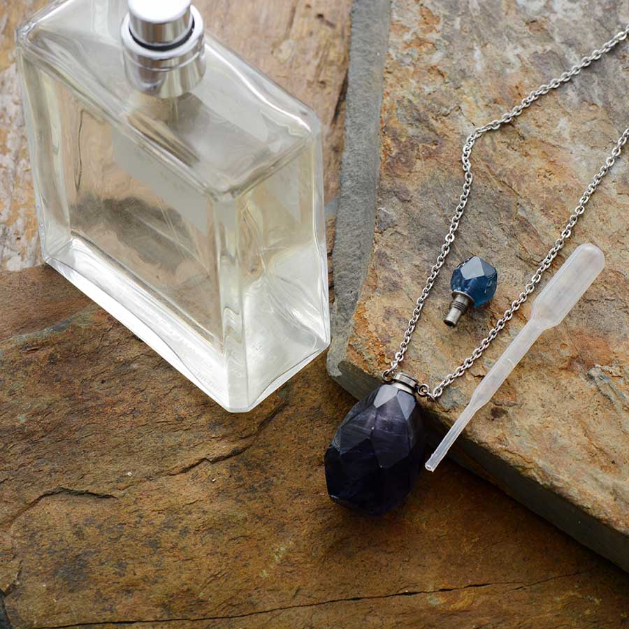 Collier diffuseur de parfum en Lapis-lazuli / Fluorite Ma boutique